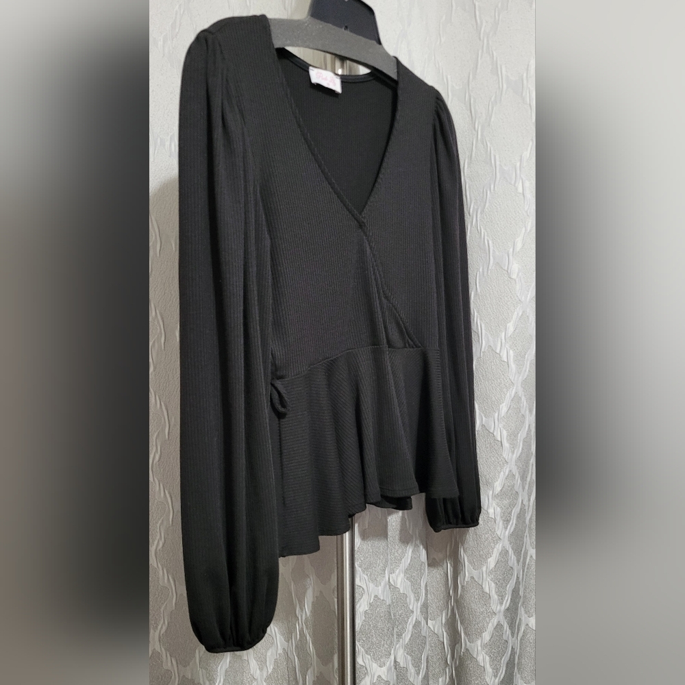 Pink Lily - Ribbed Peplum Top – V-Neck Wrap Style with Balloon Sleeve - Black